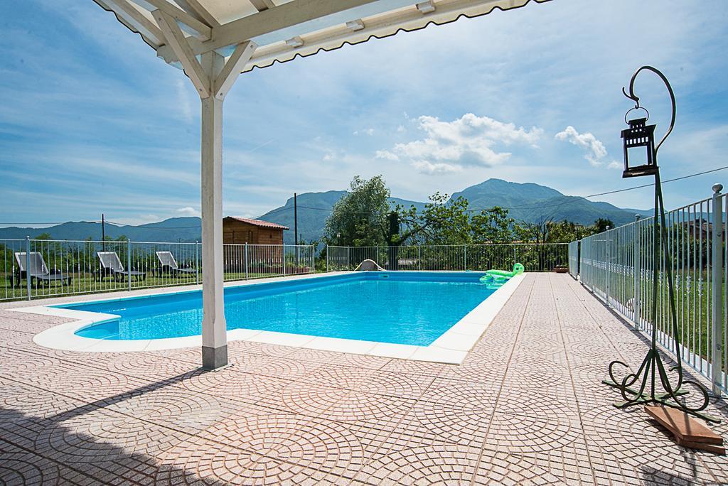 Agriturismo Il Musaccio Barga Luaran gambar
